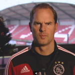 Frank de Boer tijdens zijn kersttoespraak (beeld: Ajax TV)